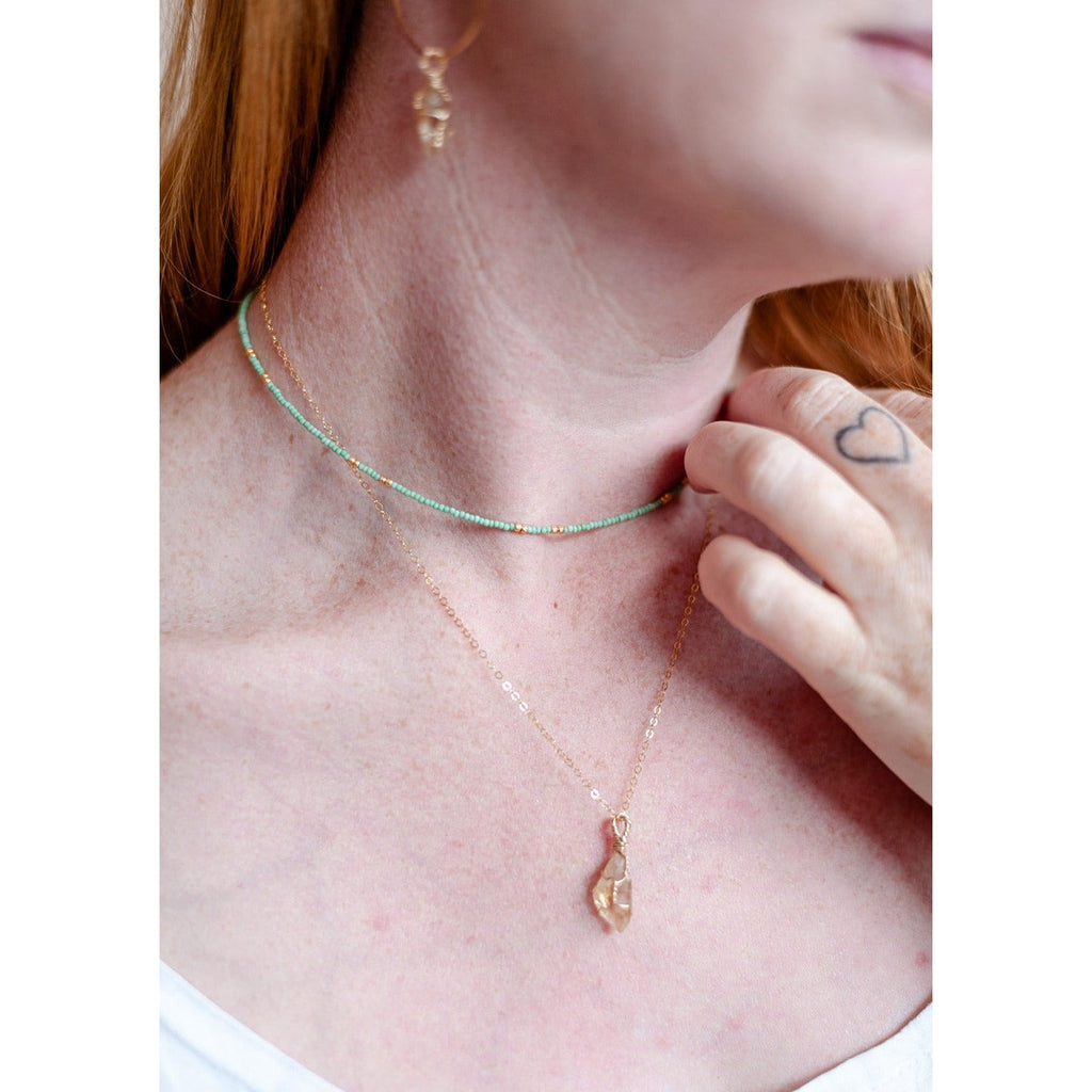 Citrine dainty necklace in gold